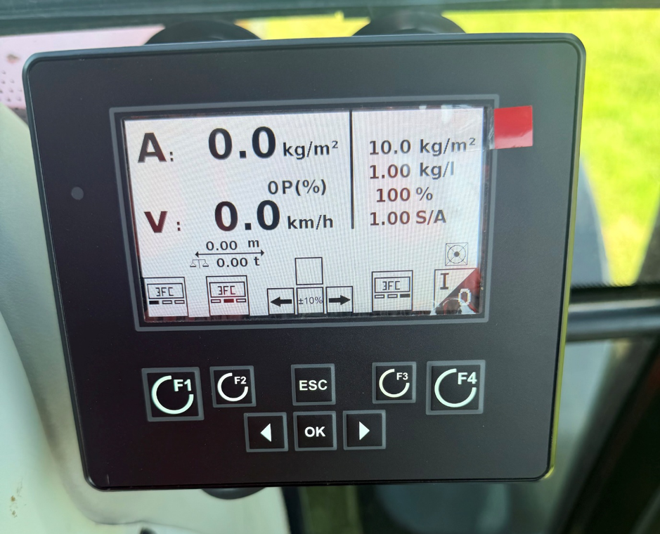 Precision binder spreading radar control screen